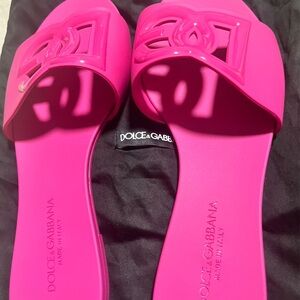 Dolce & Gabbana Pink Sandals Vibrant Style